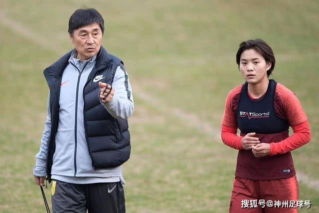 搭载AI助手的无镜头音频眼镜正式上市，售价349美元